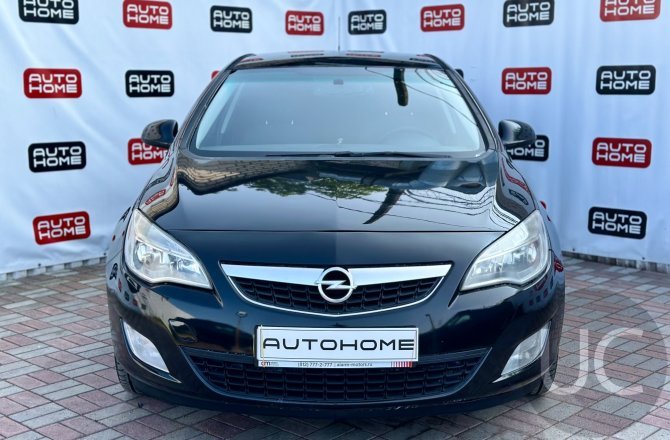 фотографии Opel Astra