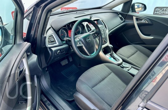 фотографии Opel Astra
