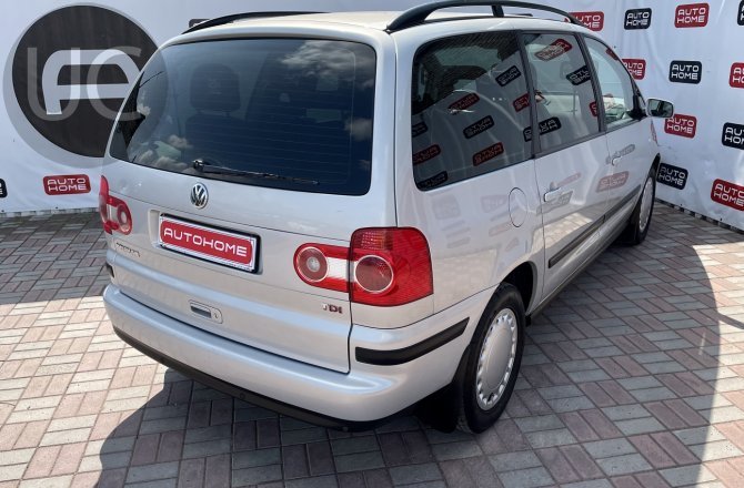 купить Volkswagen Sharan с пробегом, 2003 года