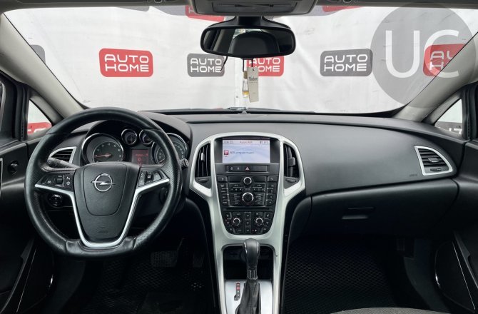 фотографии Opel Astra