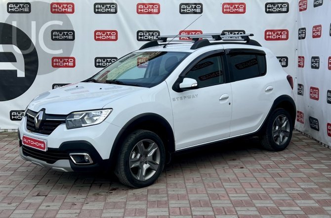 подержанный авто Renault Sandero 2019 года