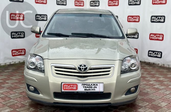 фотографии Toyota Avensis
