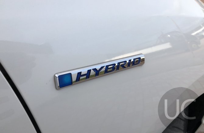 купить б/у автомобиль Honda Shuttle 2018 года