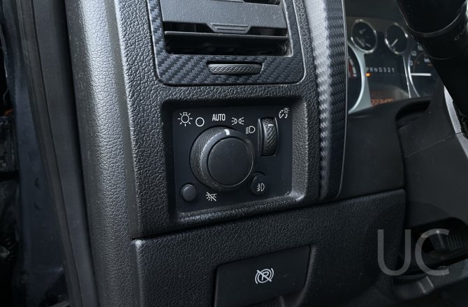 подержанный авто Hummer H3 2006 года