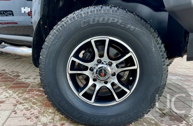купить Hummer H3 с пробегом, 2006 года
