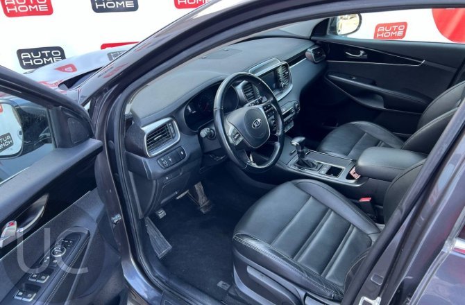 фотографии Kia Sorento