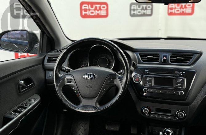 объявление о продаже Kia Rio 2015 года