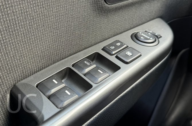 подержанный авто Kia Rio 2015 года
