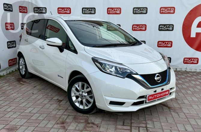 фотографии Nissan Note