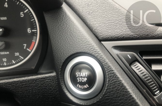 BMW X1 2013 года за 1 099 999 рублей