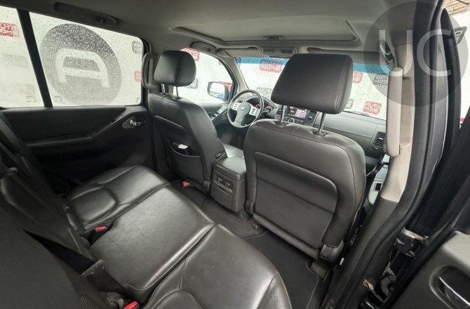 Nissan Pathfinder 2011 года за 1 299 990 рублей