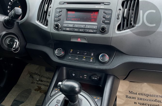 купить б/у автомобиль Kia Sportage 2015 года