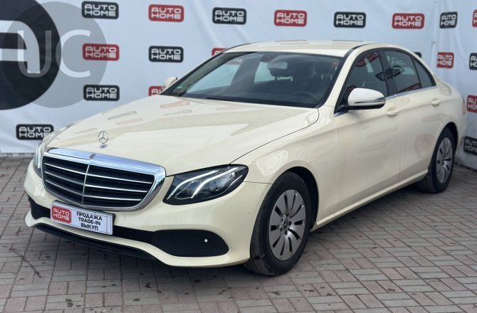 подержанный авто Mercedes-Benz E-Class 2020 года