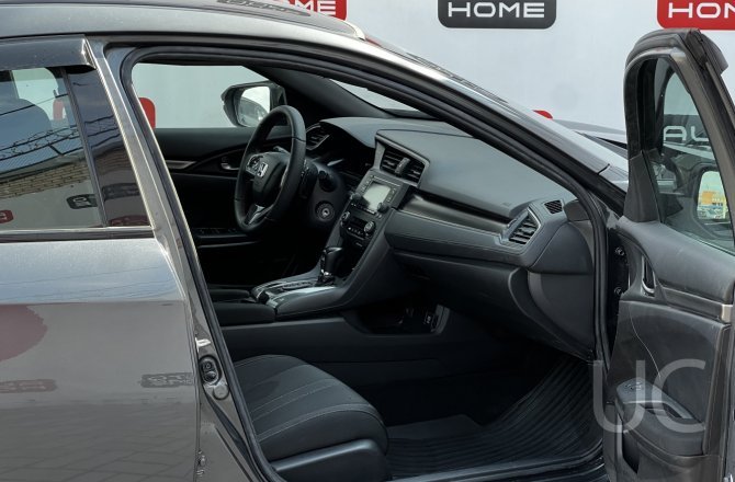 купить Honda Civic с пробегом, 2018 года