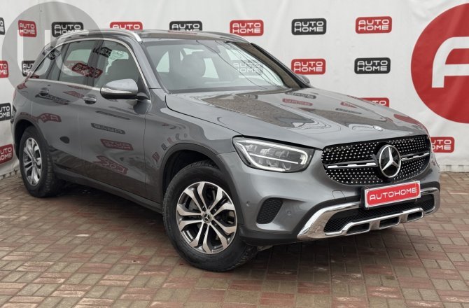 объявление о продаже Mercedes-Benz GLC-class 2021 года