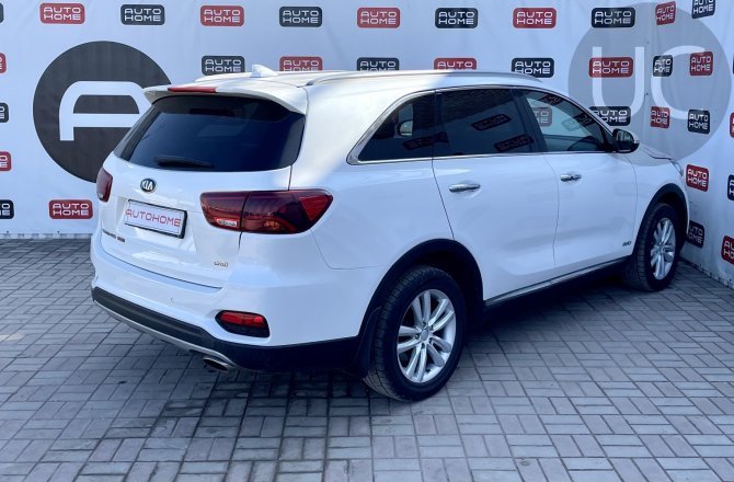 купить Kia Sorento с пробегом, 2019 года
