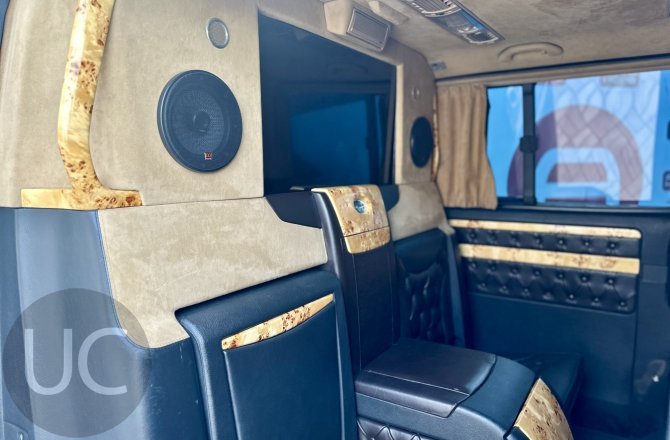 купить Volkswagen Multivan с пробегом, 2007 года