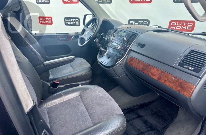 купить б/у автомобиль Volkswagen Multivan 2007 года