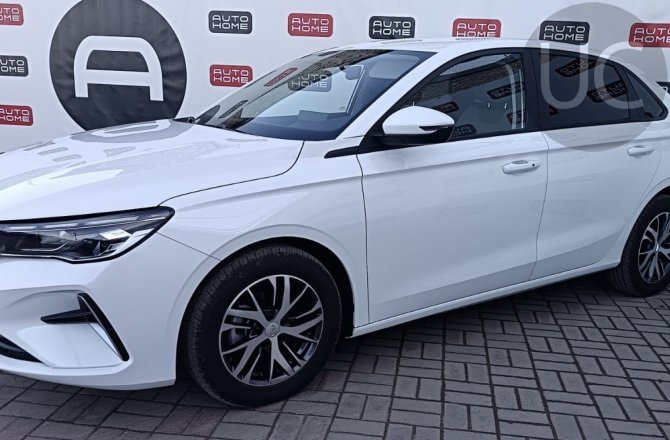подержанный авто Geely Emgrand 2023 года