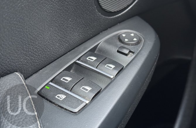подержанный авто BMW X3 2012 года