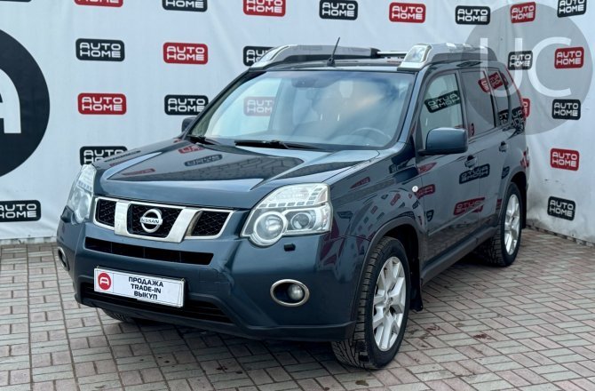 подержанный авто Nissan X-Trail 2011 года