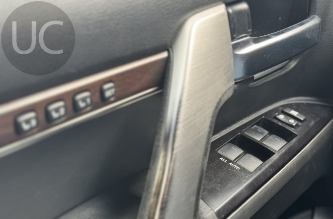 объявление о продаже Toyota Land Cruiser 2016 года