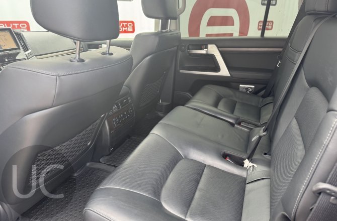 объявление о продаже Toyota Land Cruiser 2016 года