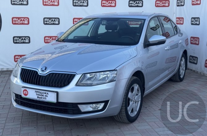 подержанный авто Skoda Octavia 2017 года