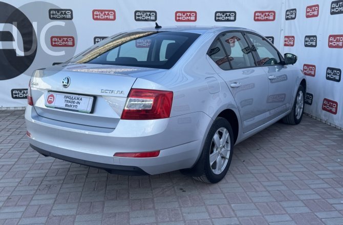 Skoda Octavia 2017 года за 1 549 990 рублей