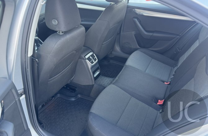 фотографии Skoda Octavia