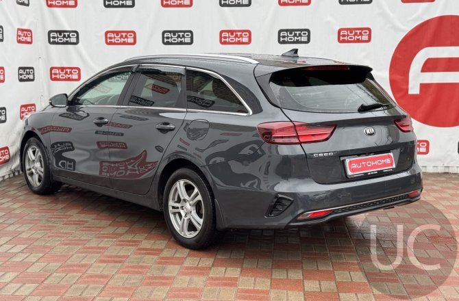 Kia Ceed 2019 года за 1 834 990 рублей