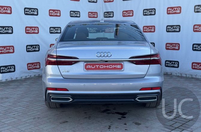 Audi A6 2022 года за 5 499 990 рублей