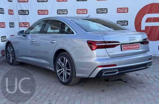 подержанный авто Audi A6 2022 года