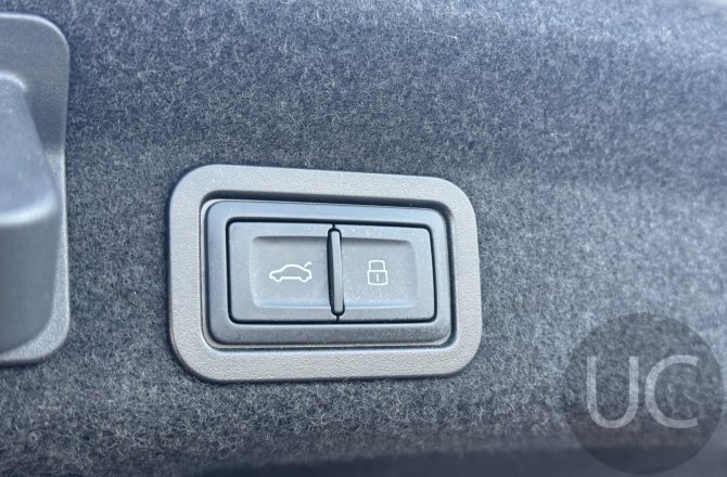 объявление о продаже Audi A6 2022 года
