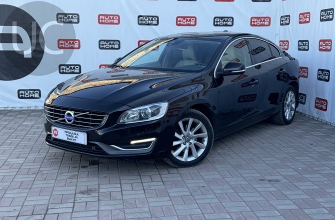 подержанный авто Volvo S60 2014 года