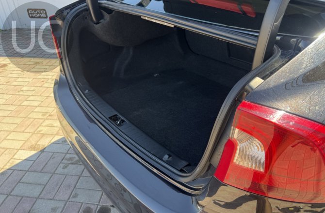 объявление о продаже Volvo S60 2014 года