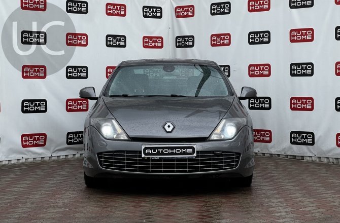 фотографии Renault Laguna