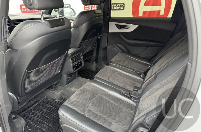 купить б/у автомобиль Audi Q7 2020 года