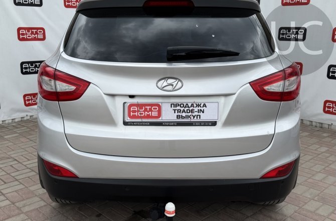 купить б/у автомобиль Hyundai ix35 2014 года