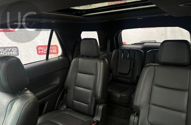 подержанный авто Ford Explorer 2015 года
