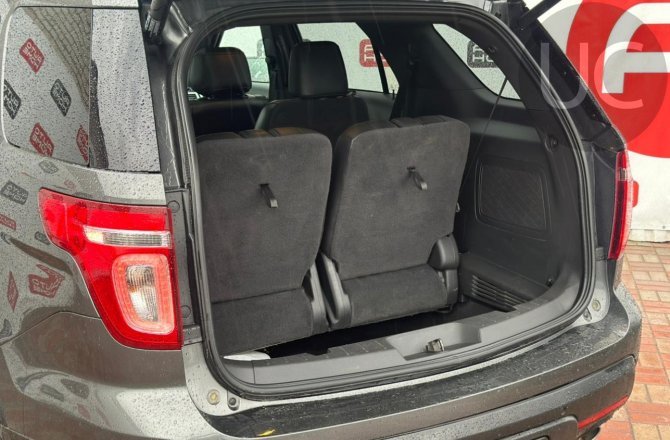 купить б/у автомобиль Ford Explorer 2015 года