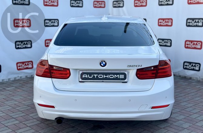 купить б/у автомобиль BMW 3 series 2012 года