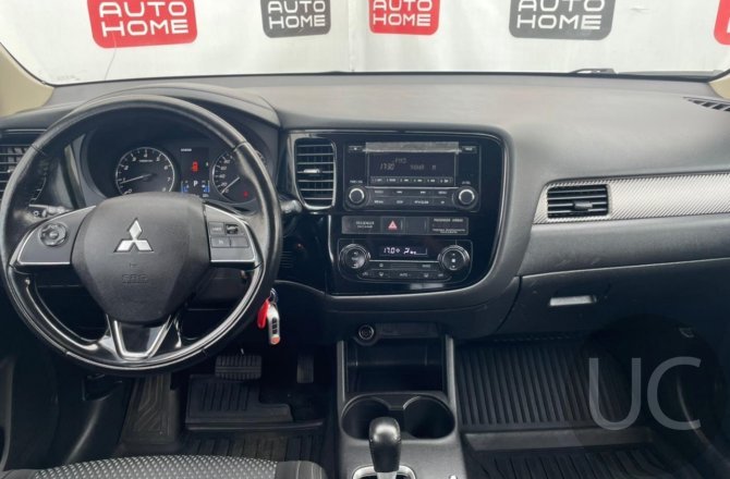 объявление о продаже Mitsubishi Outlander 2016 года