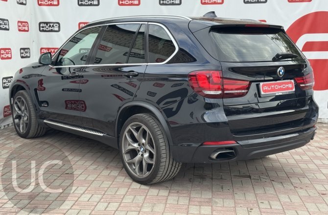 BMW X5 2014 года за 2 649 990 рублей