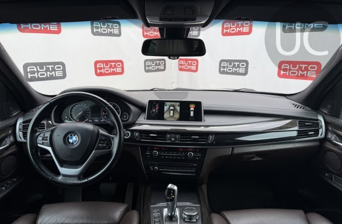 фотографии BMW X5