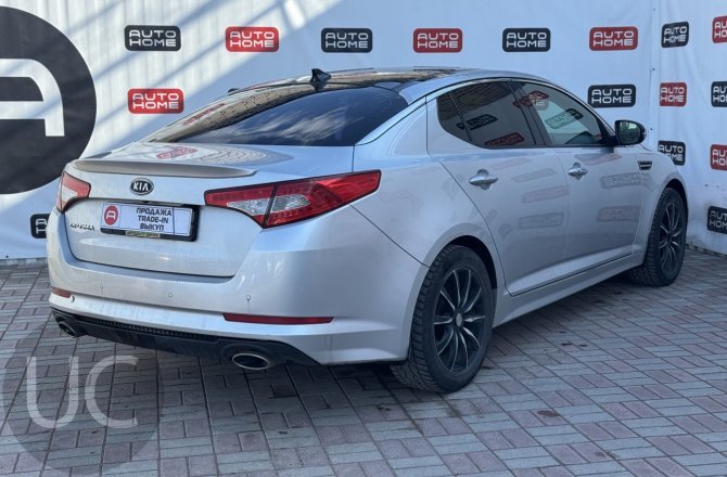 купить Kia Optima с пробегом, 2011 года