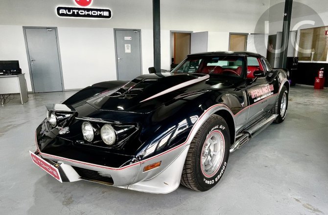 подержанный авто Chevrolet Corvette 1978 года