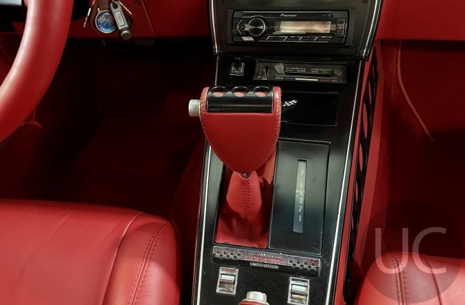 объявление о продаже Chevrolet Corvette 1978 года