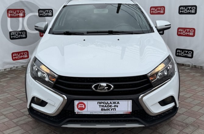 фотографии Lada (ВАЗ) Vesta