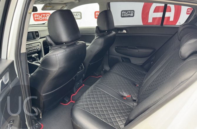 купить б/у автомобиль Kia Sportage 2019 года